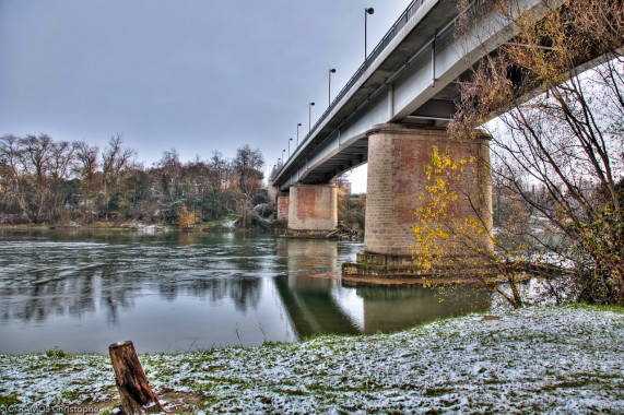 Pont sur la Garonne de Muret Muret