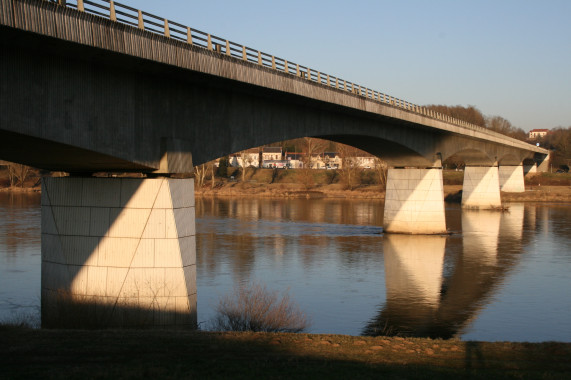 Nouveau pont de Gien Gien