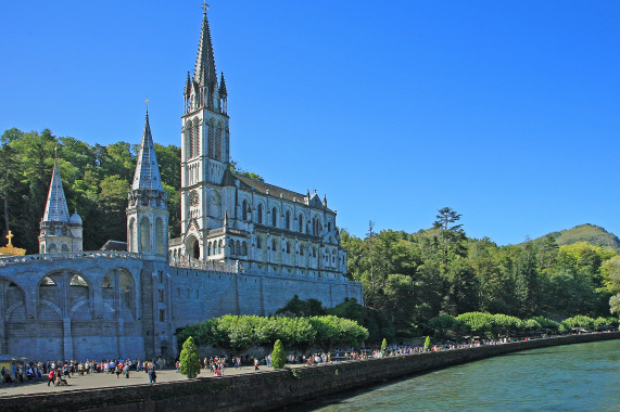 Mariä-Empfängnis-Basilika Lourdes