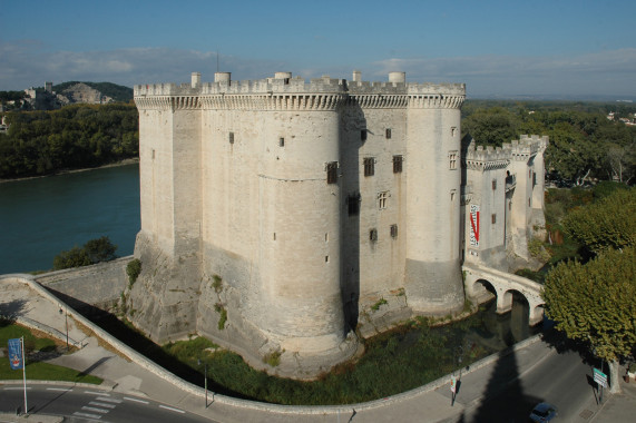 Burg Tarascon Tarascon