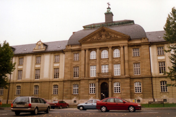 Julius-Maximilians-Universität Würzburg Würzburg