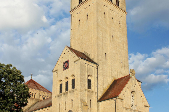 Herz-Jesu-Kirche Singen (Hohentwiel)