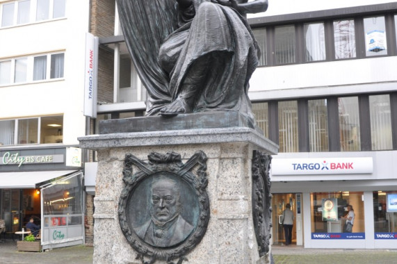 Elberfelder Armenpflegedenkmal Wuppertal