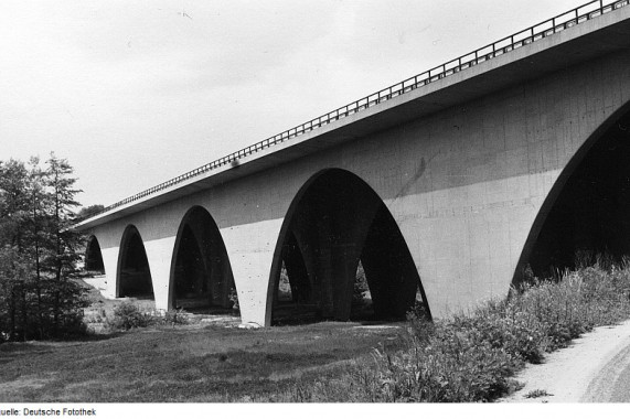 Saubachtalbrücke Wilsdruff