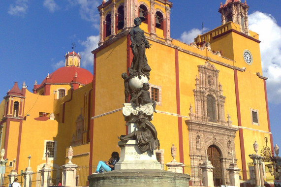 Stiftsbasilika Unserer Lieben Frau von Guanajuato Guanajuato