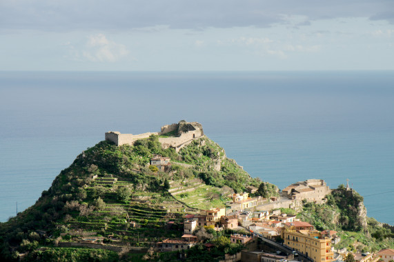 Castello di Monte Tauro Taormina