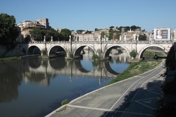 Ponte Sant'Angelo Rome